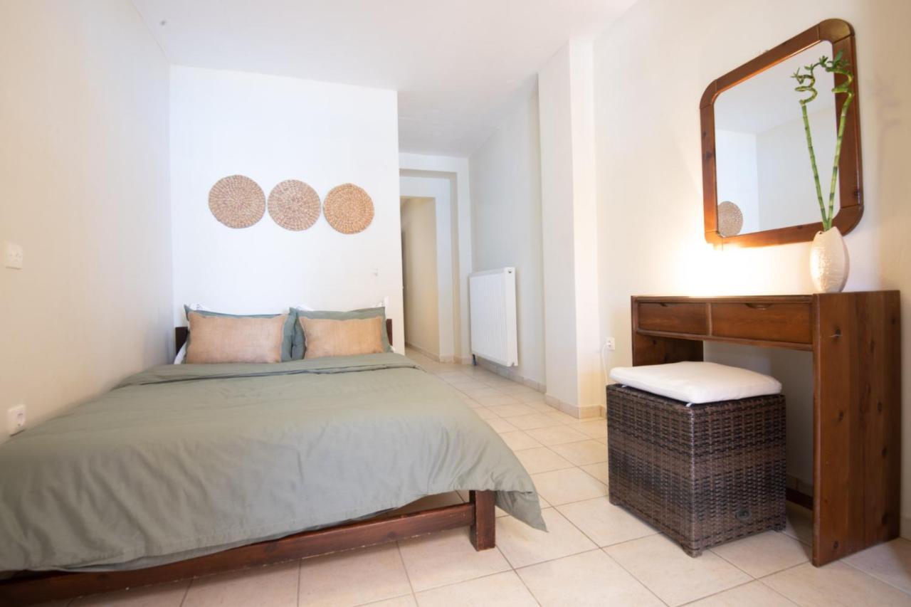 Puerto Seaside Rooms Akhladheri Exterior photo