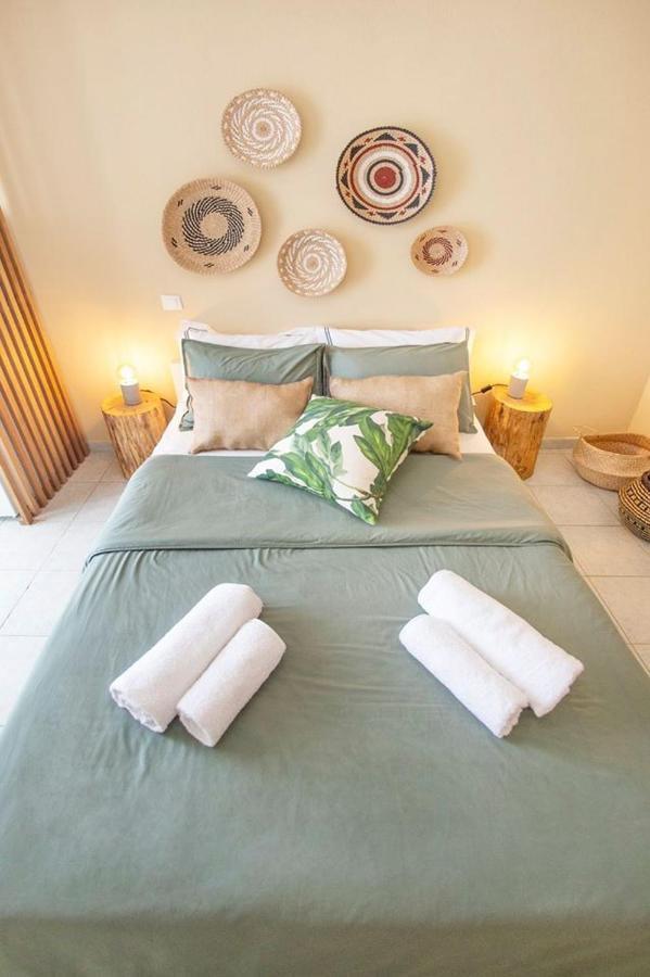 Puerto Seaside Rooms Akhladheri Exterior photo